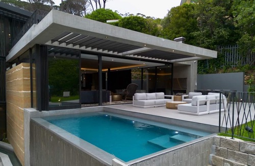 Cape Town City Centre House | Tarentaal Kloof: Where luxury blends with nature at this newly constructed villa
