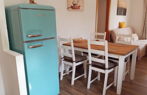Valdevaqueros House | Tarifa - view of Africa, house by the sea, pets welcome