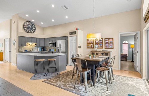 Tarpon Springs House | Tarpon Springs Fun in the Sun with a Pool, Beaches and Backyard Chickens