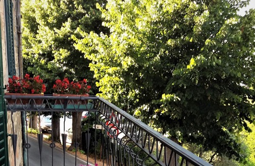 Chianni Apartment | tarrini house with free wifi and great prices throughout the year