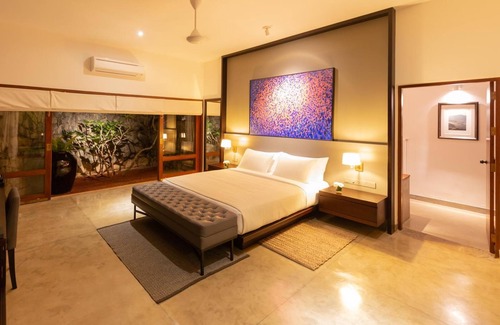 Aturuwella Villa | Taru Villas: The Long House
