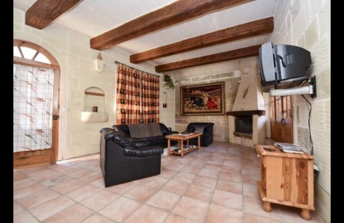 Sannat House | Tas Summiena ,a cozy Farmhouse, of 85mt square placed between Sannat and Munxar