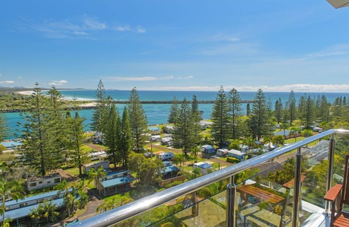 Port Macquarie Apartment | Tasman Towers 22 - Best View In Port Macquarie!