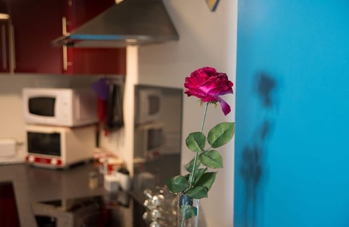 Commes Apartment | Tasteful apartment in Comes with terrace
