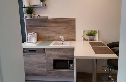 Hochheide Apartment | Tasteful bright apartment incl. Wifi modern full equipment