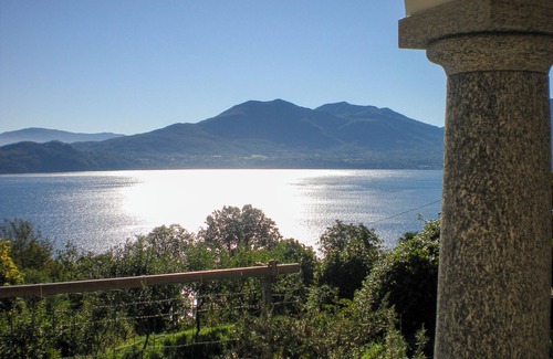 Oggebbio Apartment | Tastefully furnished 4-room apartment in quiet and sunny panoramic position