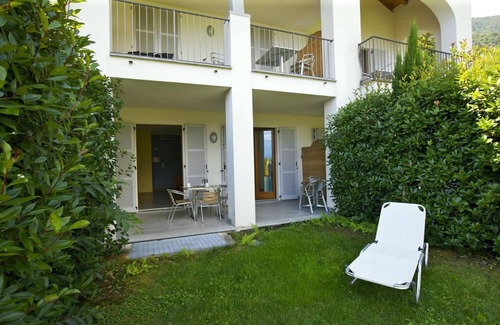 Cannobio Apartment | Tastefully furnished apartment in a small residence in a sunny location