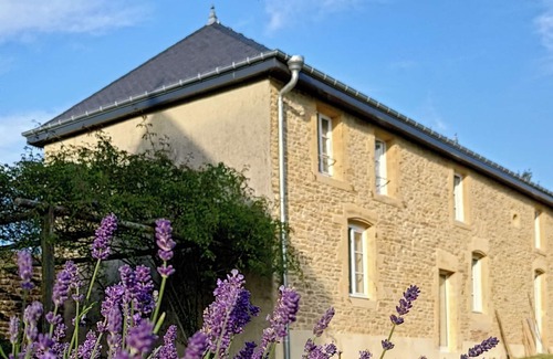 Pouru-Saint-Remy House | Tastefully renovated outbuilding at Château de Remehan