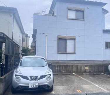 Sakura House | Tatami House 3minutes from Keisei Usui Station 30minutes from Narita Airport 58minutes from Asakusa 49 minutes from Oshiage 65minutes from Ginza
