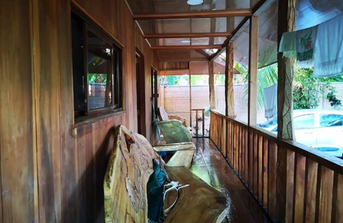 Cahuita House | $ Tavo's Fire House $