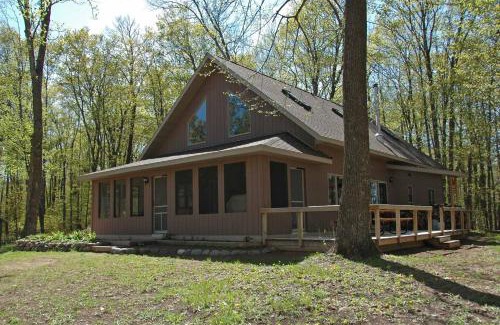 Cable House | Taylor Lake Point Condo