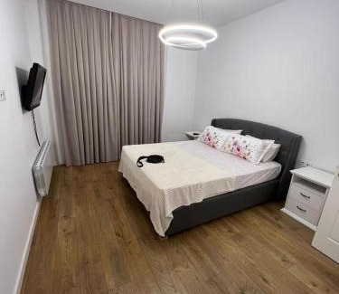 Saburtalo Apartment | Tbilisi garden