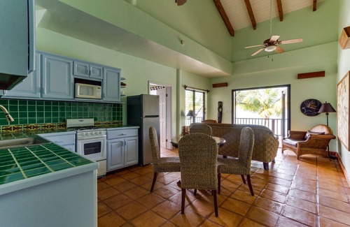 Placencia Resort | TBS Whole Complex- Beachside-20 Room Large Complex