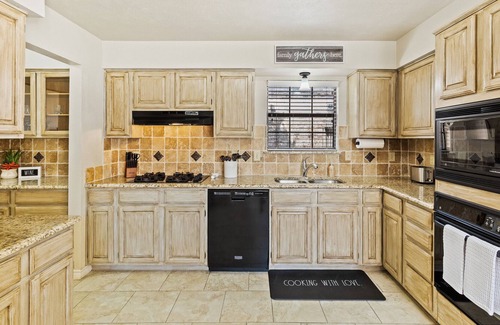 Northeast Carrollton House | TCH - 4B/2BA Home in Carrollton - G