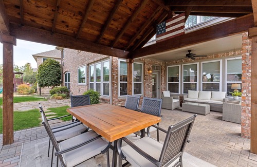 Coppell House | TCH - 4BR/3BA Home in Coppell - Spy