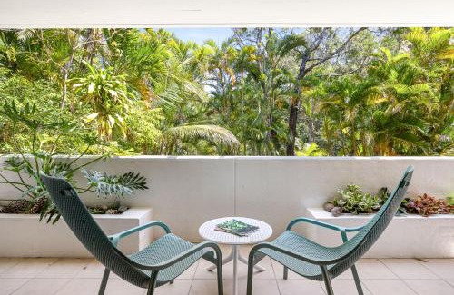 Noosa Heads House | Tea Trees 6 Peaceful Coastal Getaway