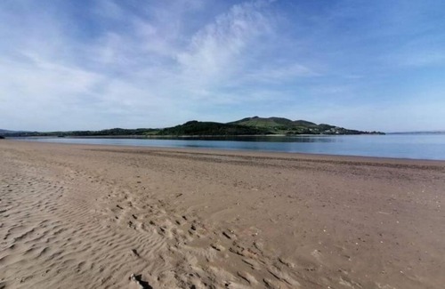 Fahan House | TeachTara,3 night min stay,5 night at peak times