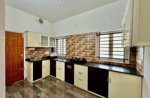 Thiruvananthapuram House | Tech Nest by Halcyon Traveltech