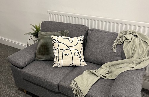 Tunstall House | Templar House by Paragon Stays - 3 Bedroom, 6 Beds in Stoke On Trent