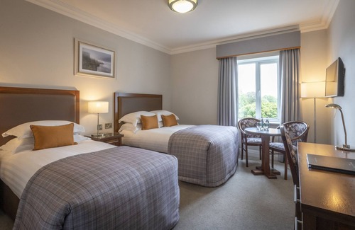 Ennis Hotel | Temple Gate Hotel