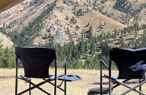 Conner RV Rental | Tent #2 | Oxen-Le-Fields Montana