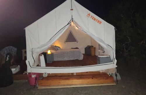 Kempner RV Rental | Tentrr Signature Site - Big Texas Sky Campsite with ac/heat and WIFI