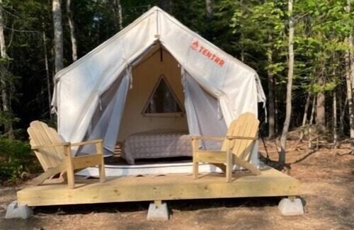 East Baldwin RV Rental | Tentrr Signature Site - Horseshoe River : Outlook