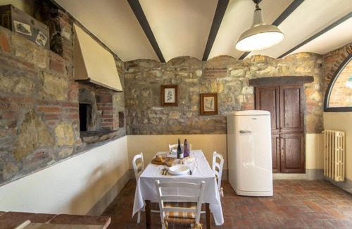 Lucignano House | Tenuta Farneta by Interhome