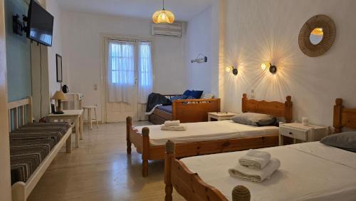 Mpatsi Apartment | Teos Sunset View Apartment