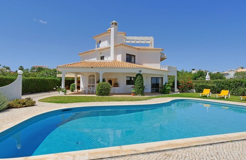 Cerro de Aguia Villa | Teresa - Nice Villa with Air/Con, Wi-Fi, Private pool & garden, BBQ
