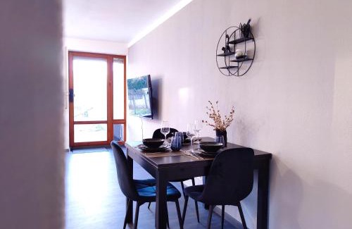 Steinenbronn Apartment | Terminal Design Apartment - Terrasse & waipuTV