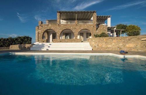 Parasporos Villa | TERRA retreat in Paros, with prIvate pool, stunning sea view, near sandy beaches