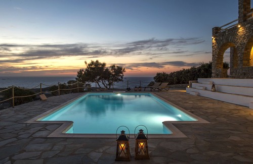 Parasporos Villa | TERRA retreat in Paros, with prIvate pool, stunning sea view, near sandy beaches