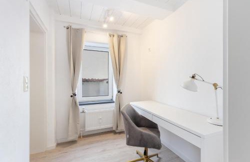Rechts der Wertach Apartment | Terrace apartment with 5 rooms, Whirlpool and BBQ