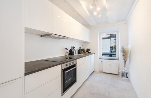 Rechts der Wertach Apartment | Terrace apartment with 5 rooms, Whirlpool and BBQ