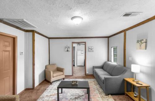 Birmingham House | Terrace G Cozy Ranch