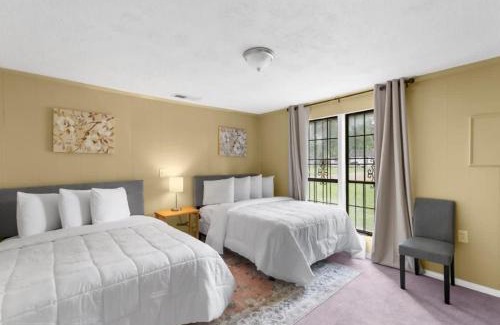 Birmingham House | Terrace G Cozy Ranch