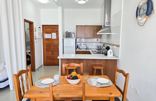 Santiago del Teide Apartment | Terrace, sea view, WI-FI, swimming pool, 20 mts. from the beach