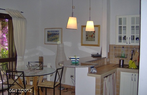 San Teodoro House | terraced house with direct access to the beach