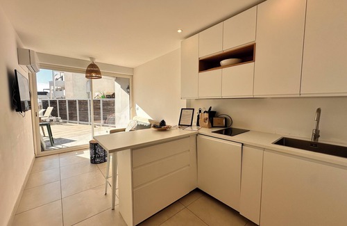 Le Grau-Du-Roi Apartment | Terrasse ensoleillée : appartement 1 chambre 1 cabine vue mer terrasse
