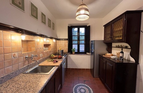 Castagneto Carducci Apartment | "Terrazza" apartment in a country house, garden, sea view 6 km to the sea