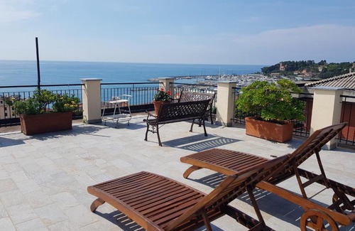 Varazze Apartment | Terrazza sulla Riviera Ligure