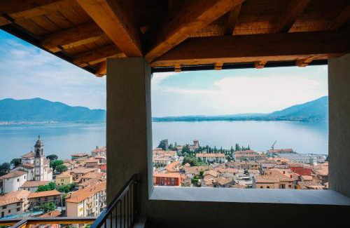 Predore Apartment | Terrazza sulle mura
