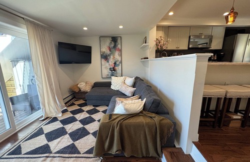 Lambertville House | Terrific 1-bedroom River Front house in Lambertville with WiFi