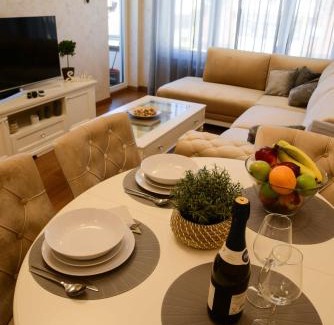 Novi Sad Apartment | Tesla 70 Apartment with secure parking In the garage