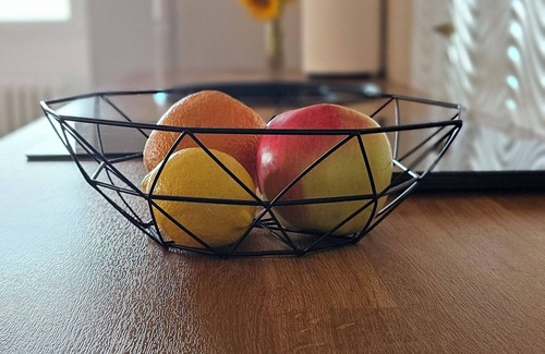 Odzaci Apartment | TESLA City-View Apartment with Free Parking, Fruits, Coffee & Wi-Fi Wi-Fi
