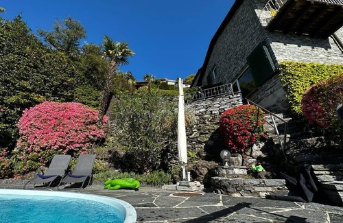 Ronco sopra Ascona House | Tessiner Haus, Privater Außenpool, Eigener Garten, Freier Seeblick