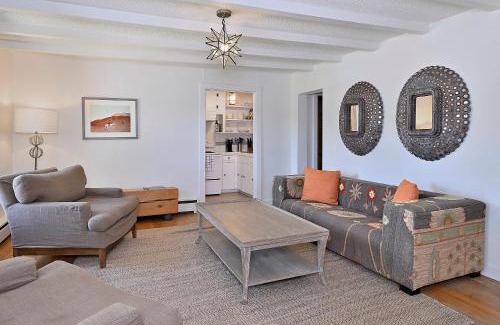 Tesuque House | Tesuque Outpost Casita F Best views in Santa Fe