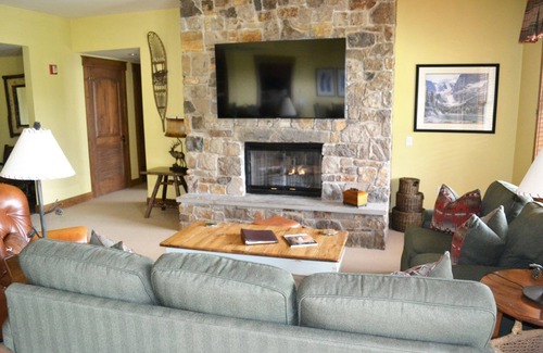 Teton Village Condo | Teton Club in Teton Village - Luxury Ski In/Out - 2 bedroom - n25% off rack rate