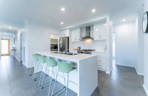 Porepunkah House | Tewksbury Haven *with wi-fi*